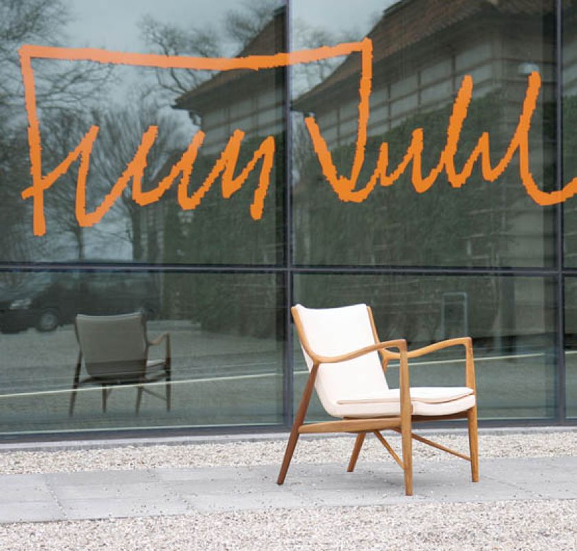 Model 45 z drewna orzechowego. Ojciec duńskiego designu