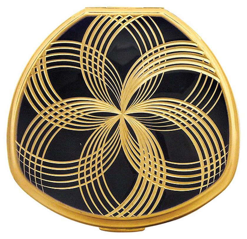 Intrygująca, 1970 r., Stratton, Vanroe Compacts