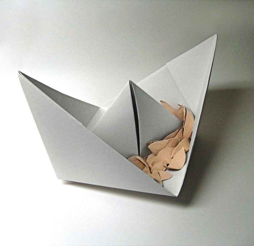 Ważny jest szczegół: minimalistyczne rzeźby Katarzyny Handzlik