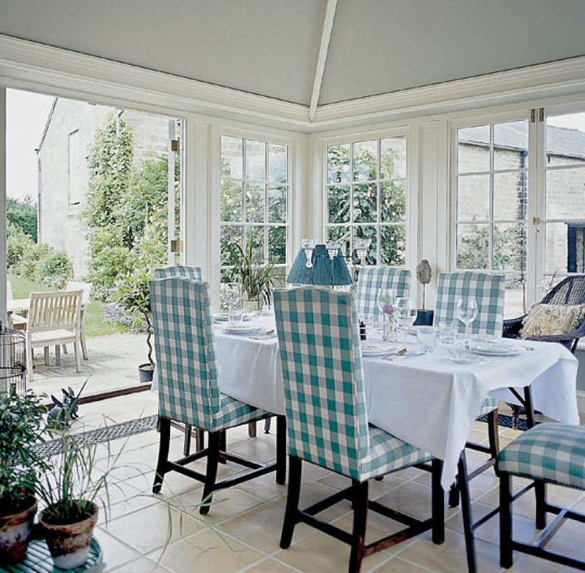 W sam raz do letniego pokoju. VALE GARDEN HOUSES