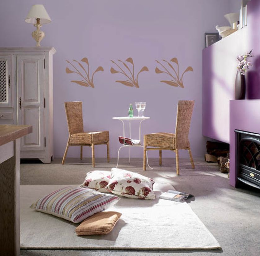 Emulsje lateksowe: Fiołkowy Ametyst i Noc Kairu. MAGNAT