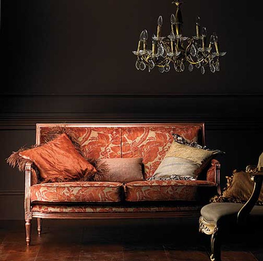 Rudy, rudy, rudy rydz... i nie tylko, tym razem także ruda kanapa w salonie. Sofa obita tkaniną Brulesque Velvet.