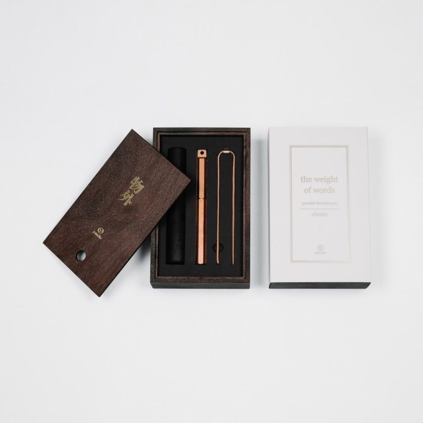 Pomysł na prezent z papieru, metalu i szkła