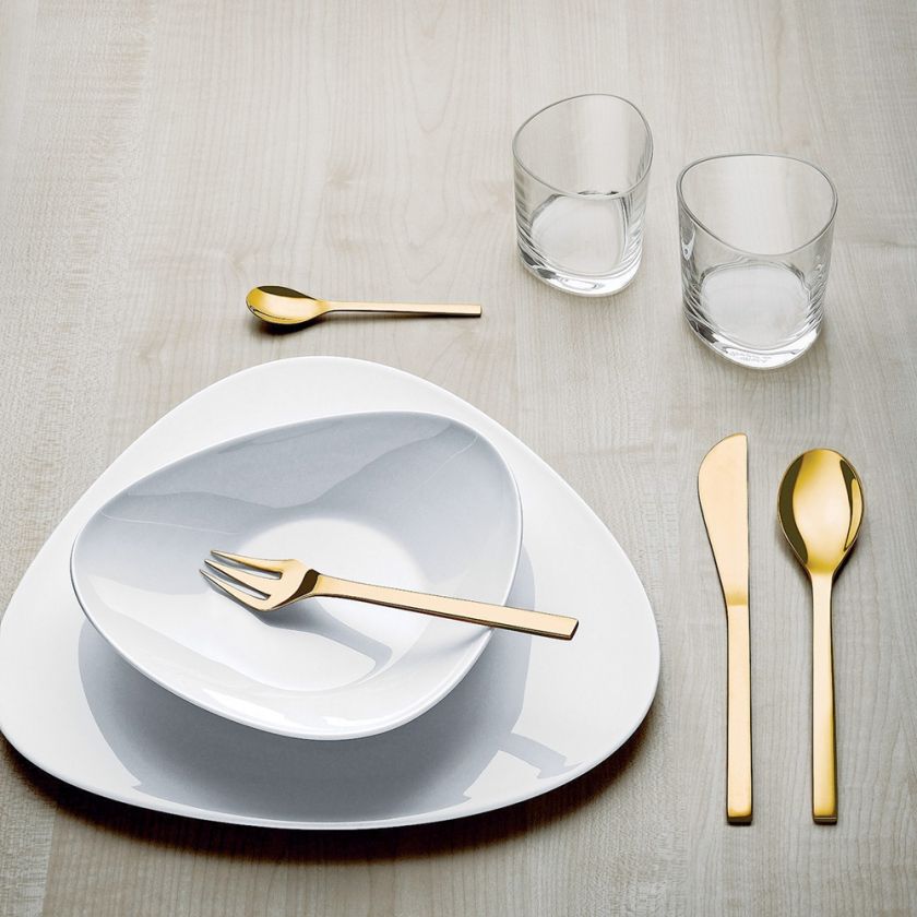 jak ułożyć sztućce