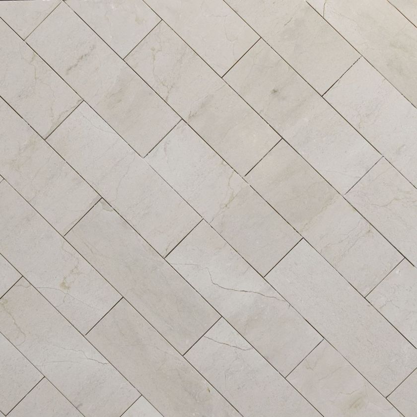 Kamień – surowiec znany od wieków, triumfalnie wraca do wnętrz nie tylko jako cenny materiał o wyjątkowej trwałości, ale