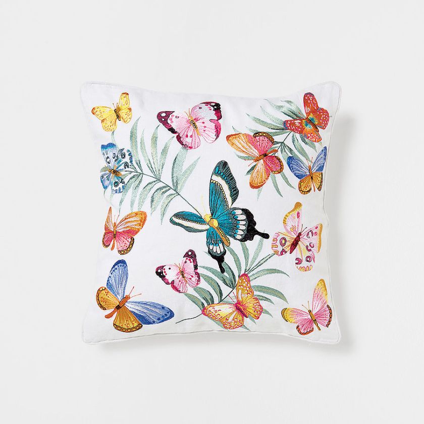 Modne tkaniny na poszewki dekoracyjnych poduch.