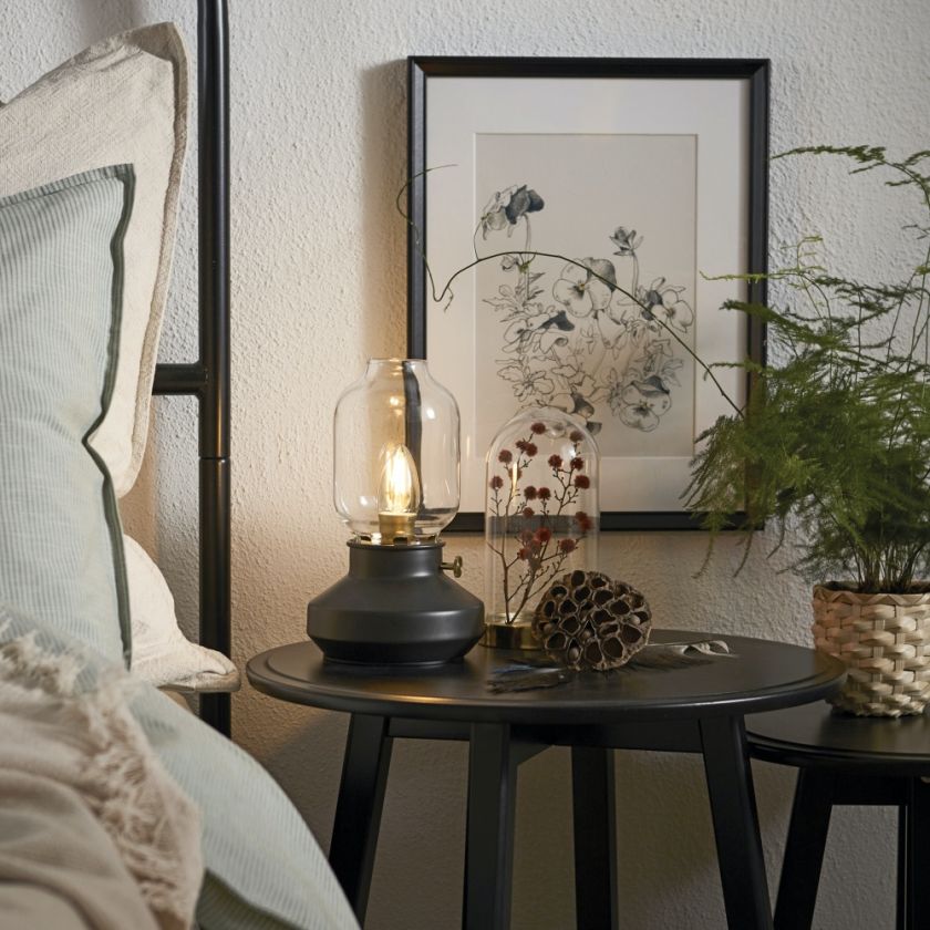 małe lampki do sypialni