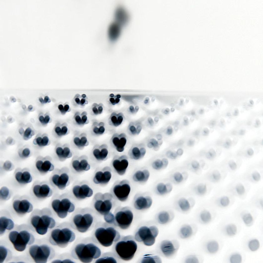 Mieszkanie pary artystów. Zmienia się wraz z potrzebami właścicieli.