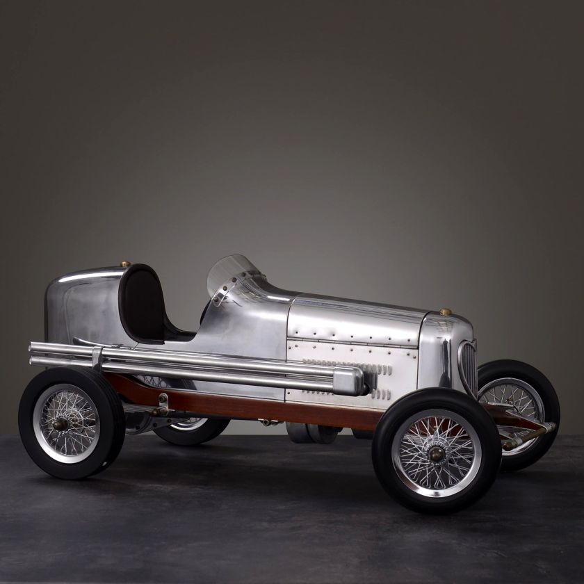 Pomysł na prezent z papieru, metalu i szkła