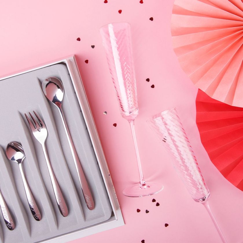 łyżki i widelce z serduszkami