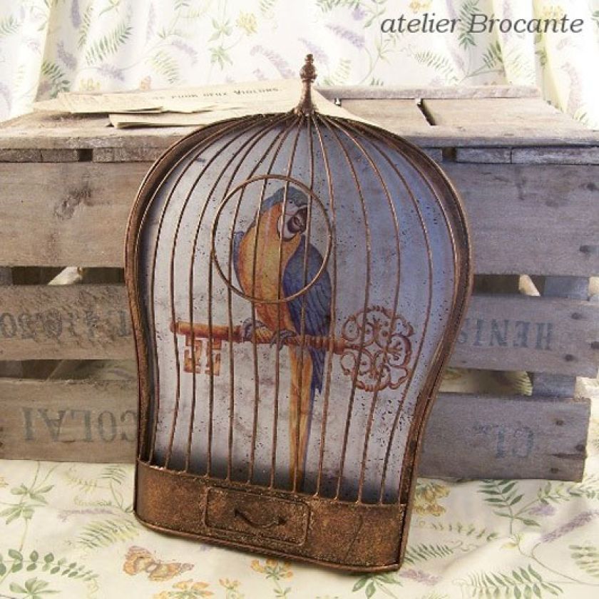 Ptaszek w klatce ? dekoracja w stylu retro. Atelier Brocante