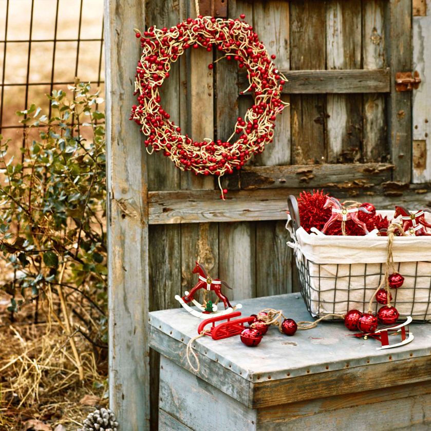 Święta w stylu skandynawskim: naturalnie i ciepło