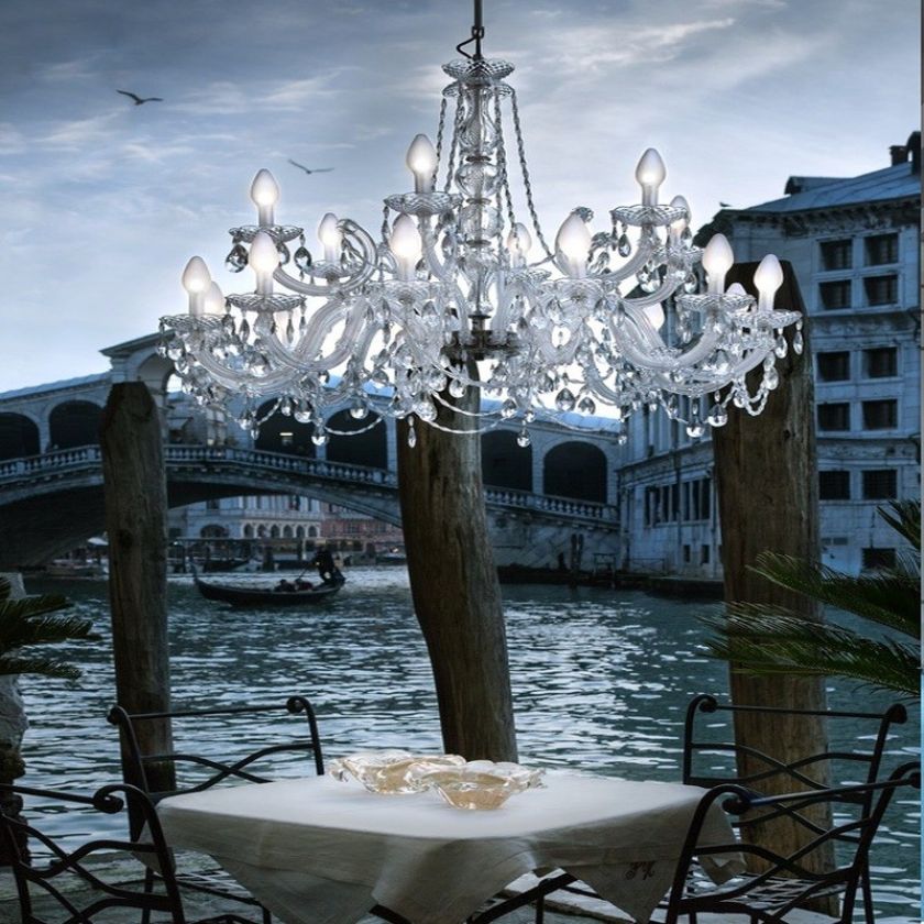 Żyrandol Drylight od Masiero. Zdjęcie: Luminosfera