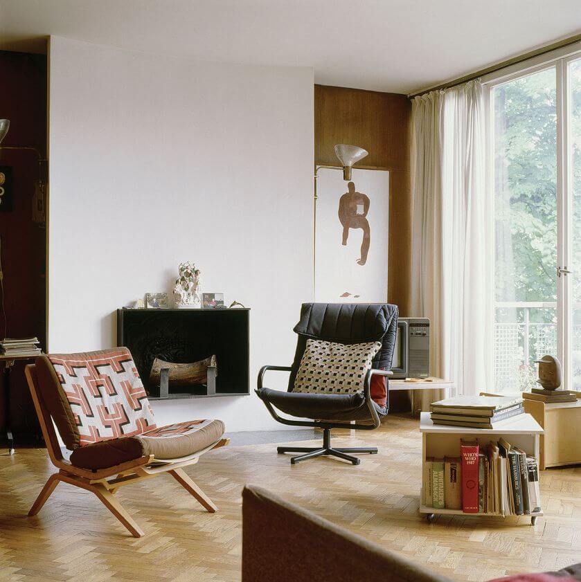 Nowoczesne wnętrze w modernistycznym stylu - dom przy Willow Road.