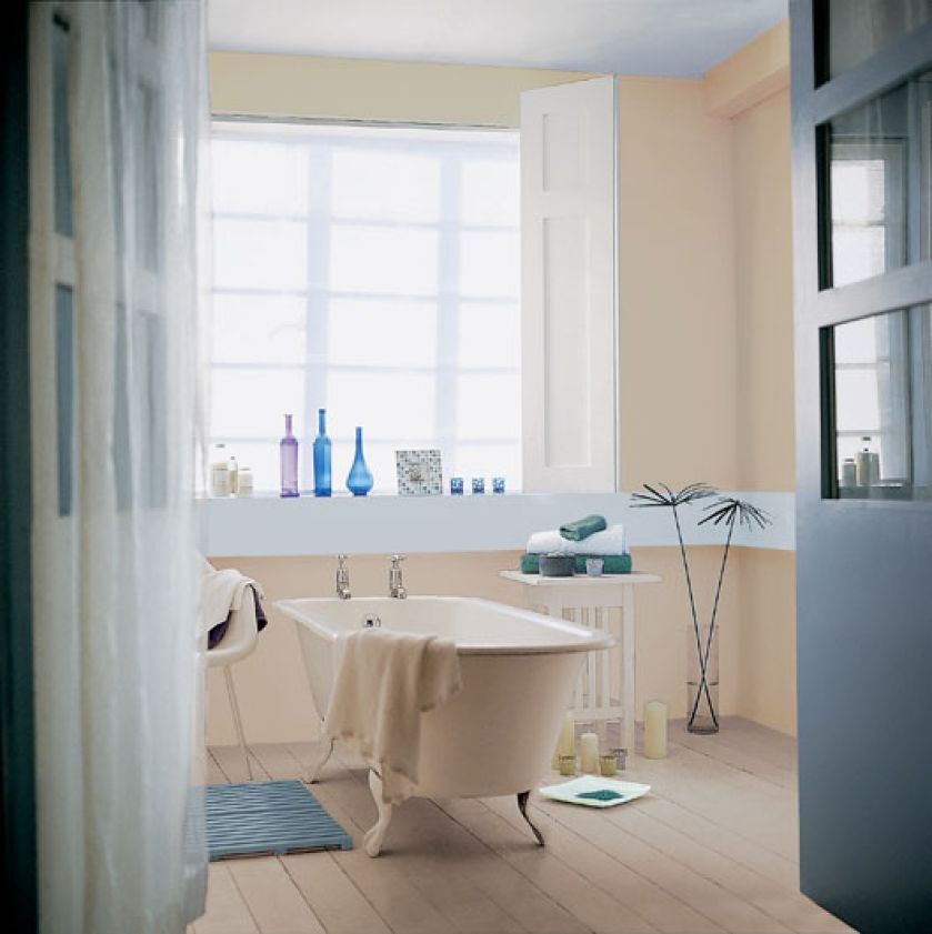 Wspomnienia z Sahary, kolor Egipska Bawełna z kolekcji Dulux Kitchen Bathroom Satin. DULUX