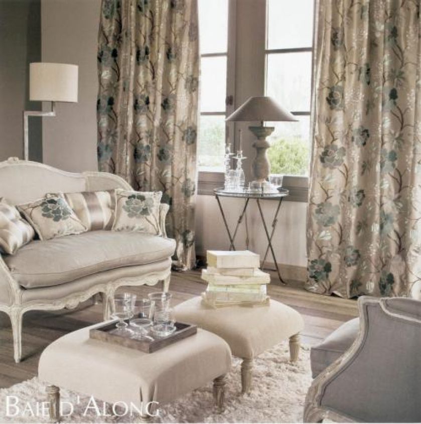 Tkaniny żakardowe i drukowane z kolekcji Daile d’Along, marka Casamance. Galeria Fonzi