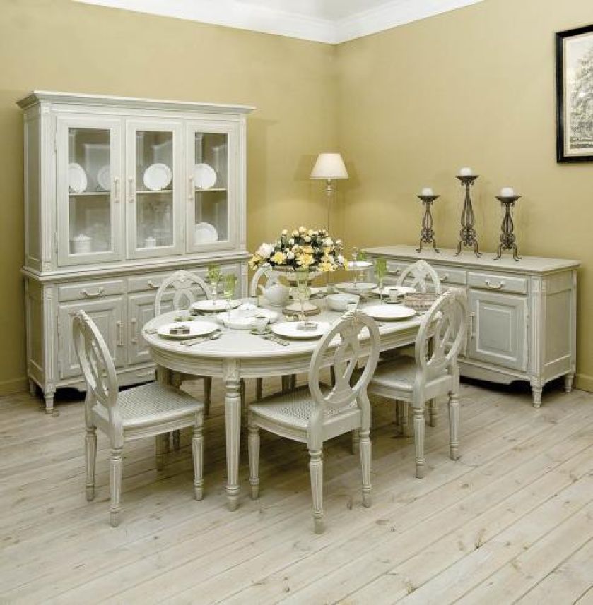 W gustawiańskim stylu - szarości i biele to szwedzka odmiana zachodnioeuropejskiego klasycyzmu z XVIII i