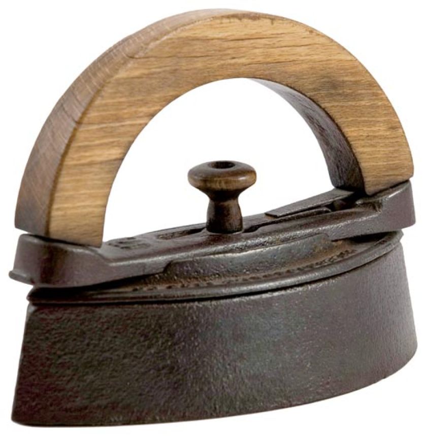 Żelazko z drewnianą rączką, fot. Diomedia