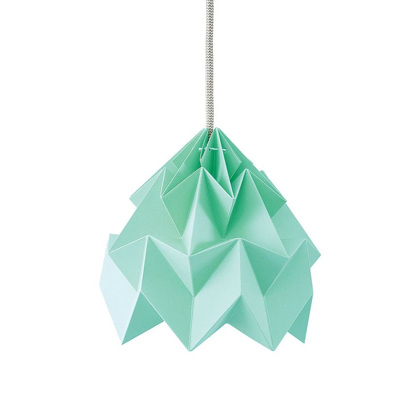 Lampa Moth, Studio Snowpuppe, 260 zł fabrykaform.pl