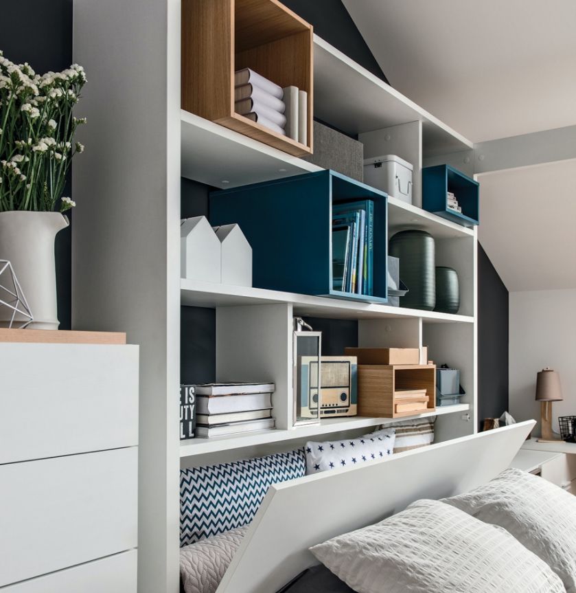 łóżko ze schowkiem