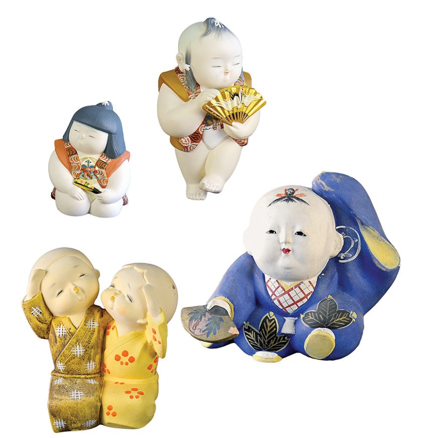 Lalki typu gosho ningyo, zwane lalkami białej chryzantemy ze względu na jasne buzie, współczesne, Chłopiec i dziewczynka z