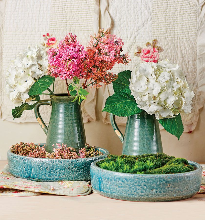 Obrazek zupełnie sielski, jak słynne Bzy w wazonie namalowane przez Édouarda Maneta.