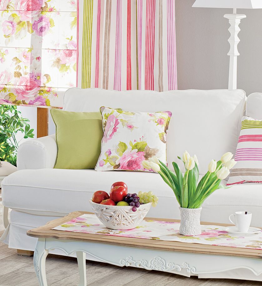 Jakie tkaniny wybrać do mieszkania? Z czego uszyć modne zasłony, jaki obrus będzie najpiękniej wyglądał na stole, a w