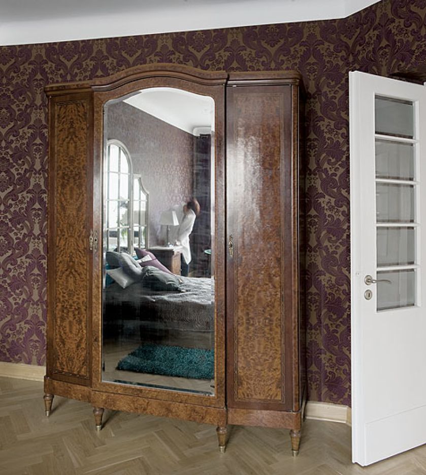 Szafa kupiona na Kole. Mieszkanie dobrze ułożone