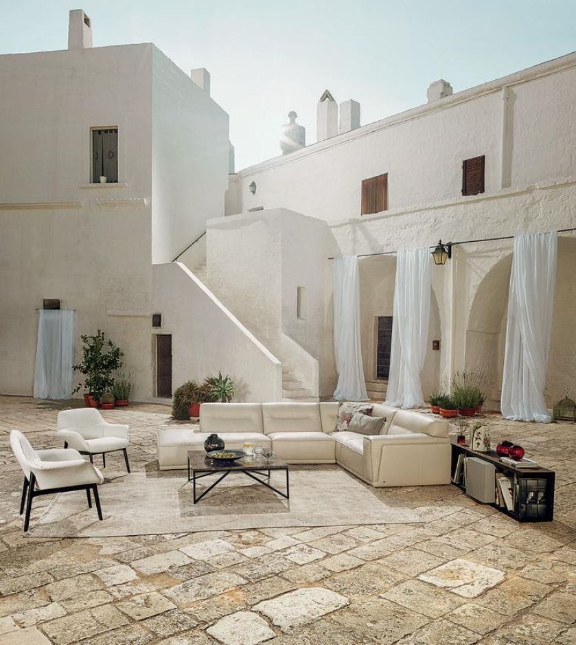 DORIAN, ergonomiczne siedziska wypełnione (wraz z podłokietnikami i oparciami) pianką (tzw. memory foam) i gęsimi