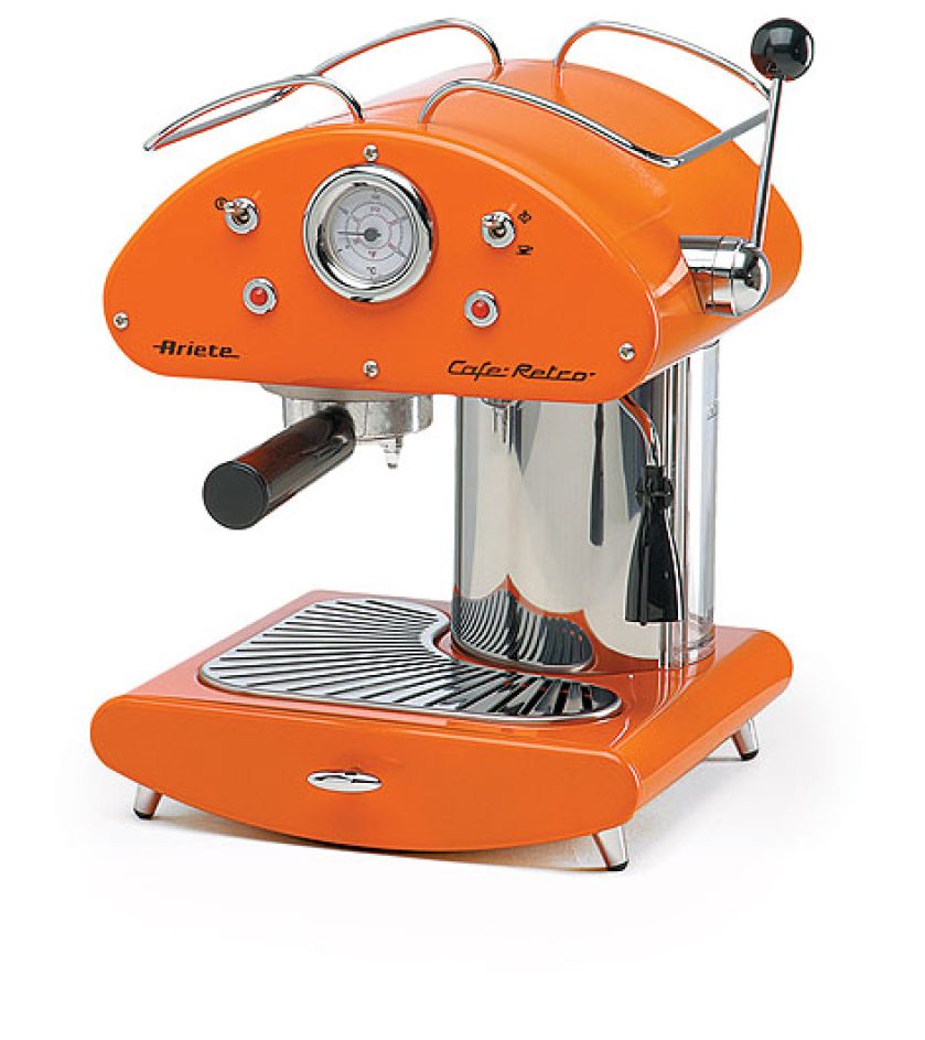 Wygląd Cafe Retro przenosi nas w czasie o pięćdziesiąt lat. Kosztuje 1299 zł. ARIETE