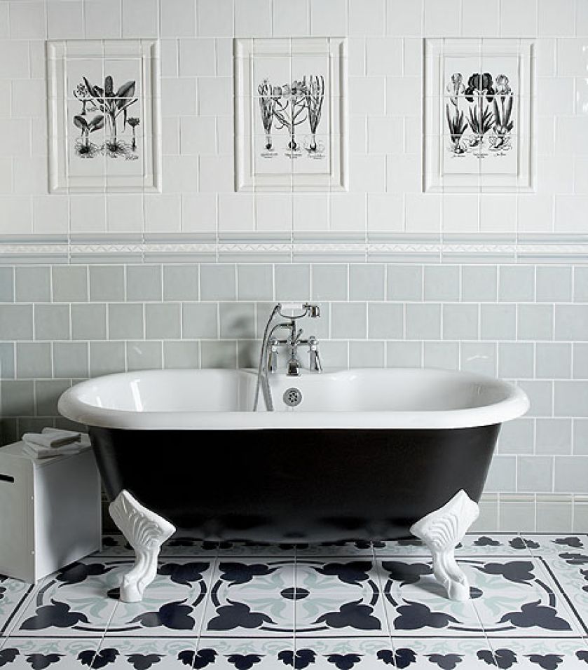 Wanna Bentley (marka Imperial) od 2260 euro, obrazki Botanic – ok. 110 euro/szt., płytki ścienne – ok. 38 euro/m²,