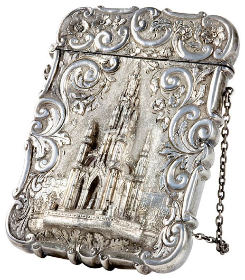 Srebrny wizytownik typu castle top z warsztatu Nathaniela Millsa, Anglia 1846-1847 r., z kolekcji Włodzimierza