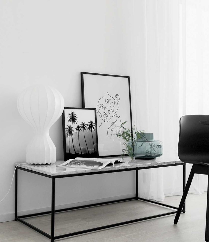 Dobrana para, pomysłowo ustawiona. Twoja własna galeria: jak powiesić obrazy na ścianie lub ustawić na półce