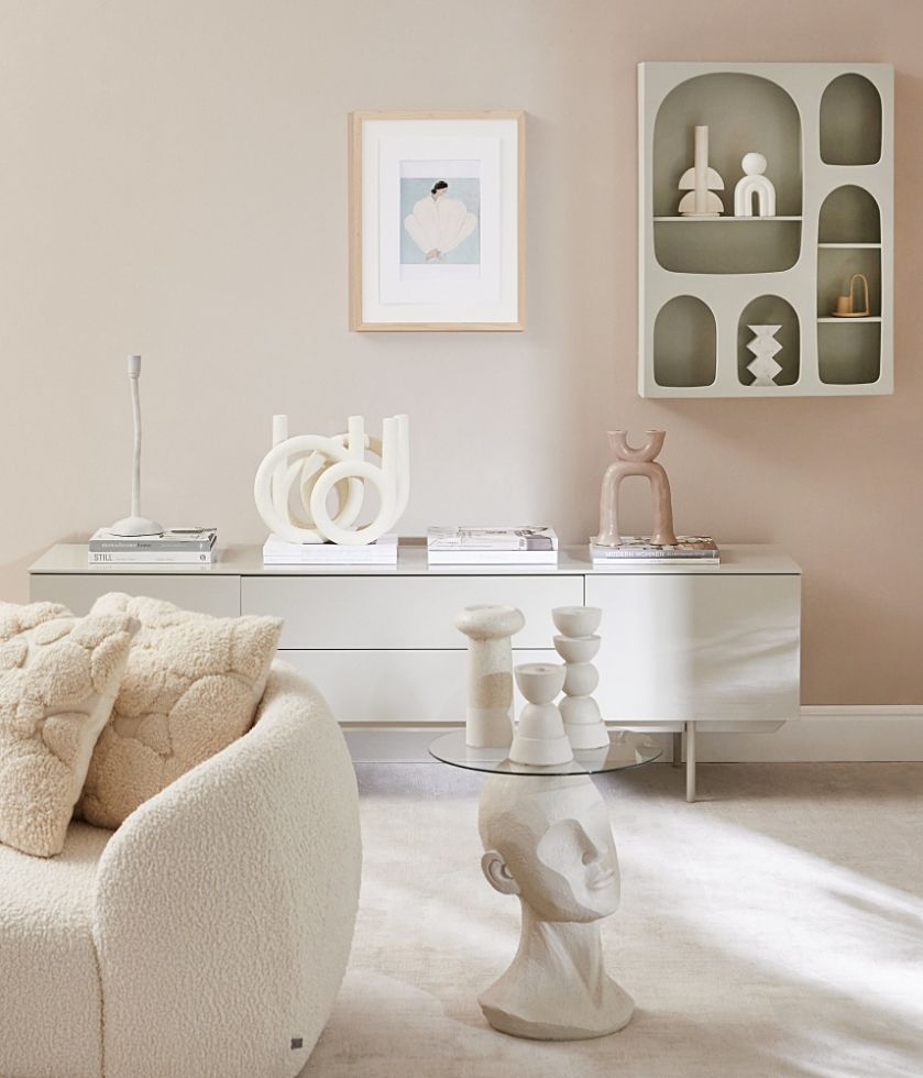 ozdoby na ścianę w salonie