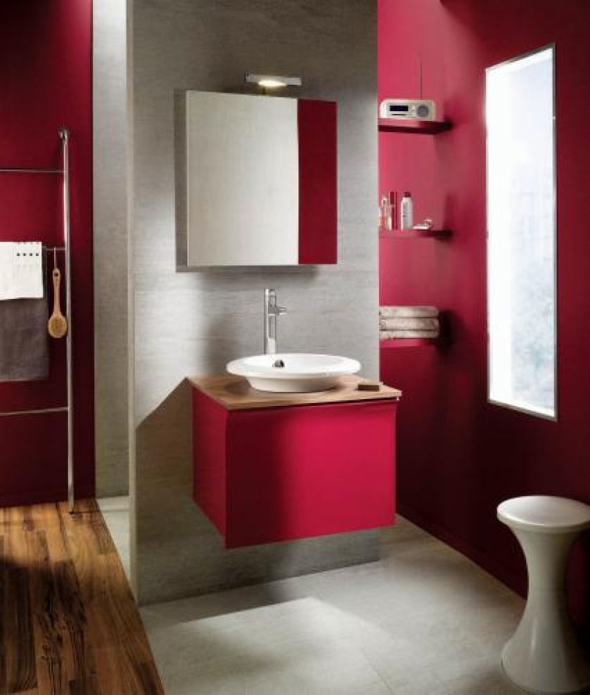 Umywalka Sequoia firmy KOHLER. Łazienka w kolorach tęczy