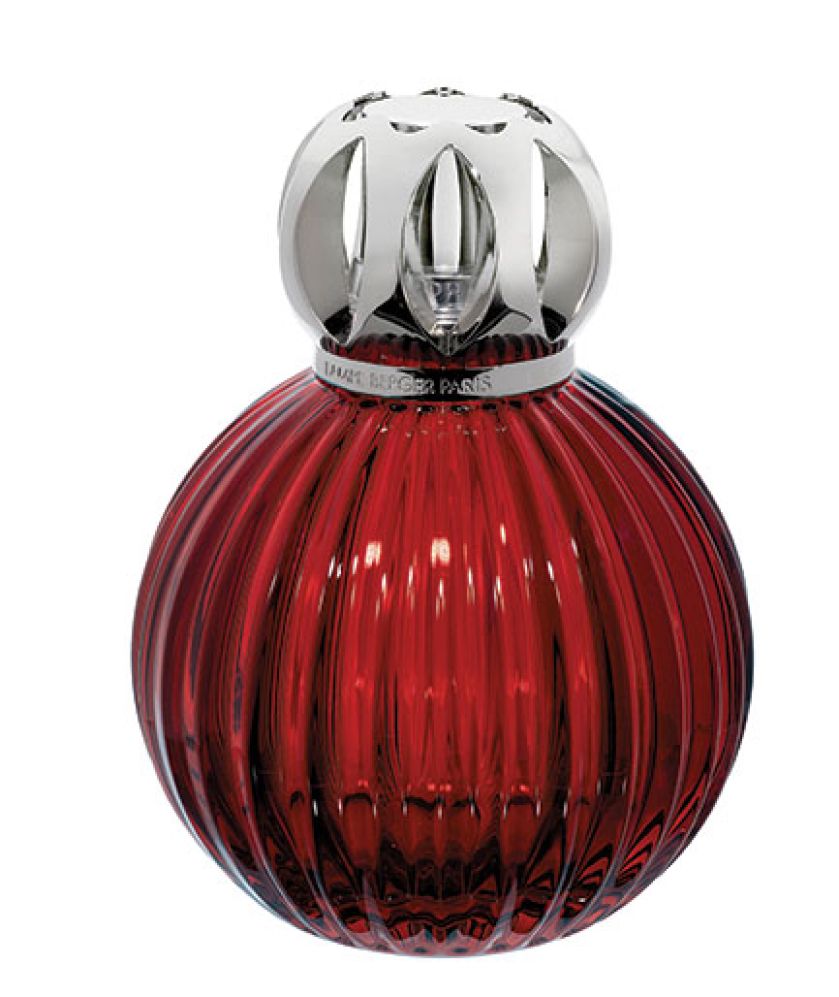 Piękna pościel i zmysłowy olejek, czyli sposób na kolorowe sny!