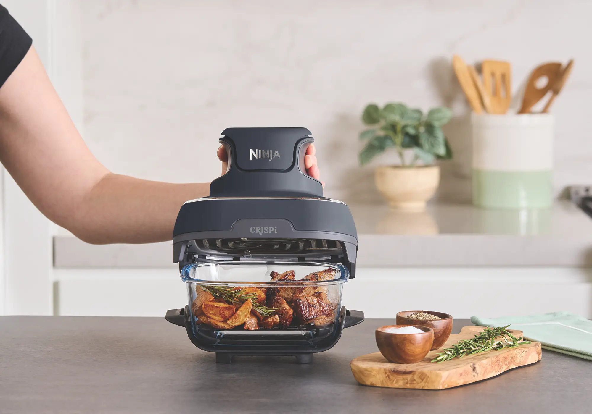 przenośny szklany airfryer Ninja CRISPi 4-w-1