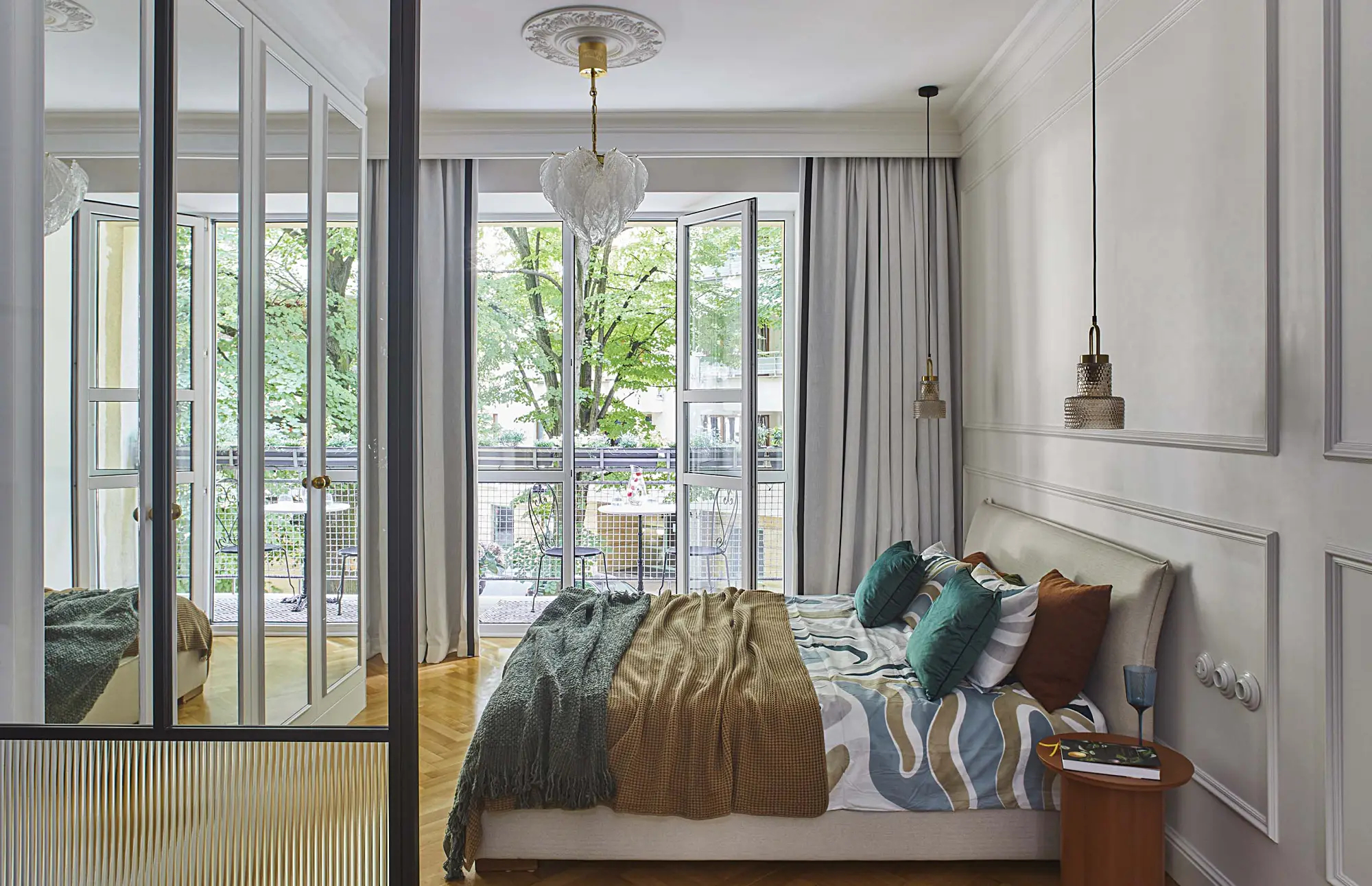 wnętrza mieszkania w kamienicy