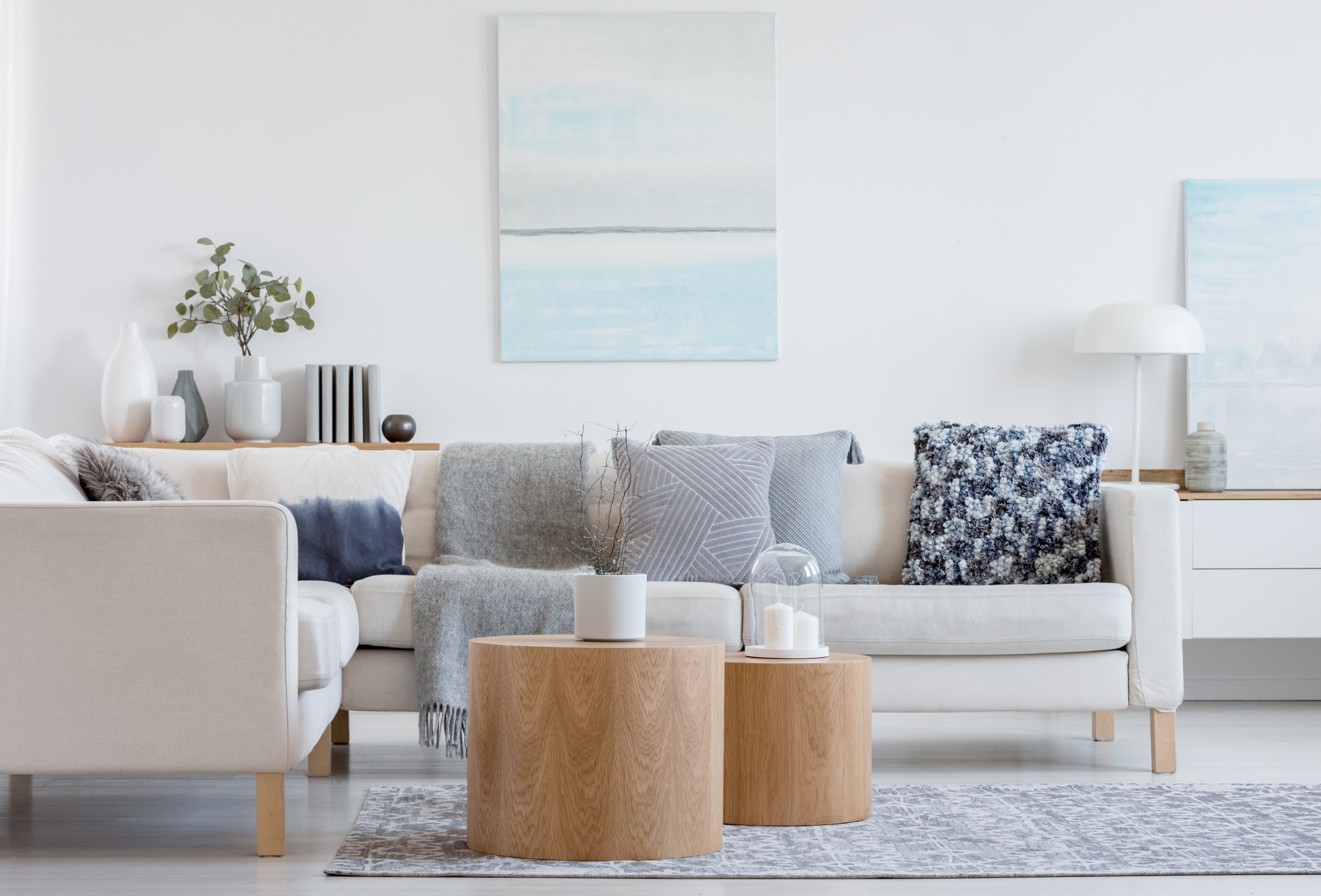 Jak ustawić narożnik w małym pokoju? | Weranda.pl