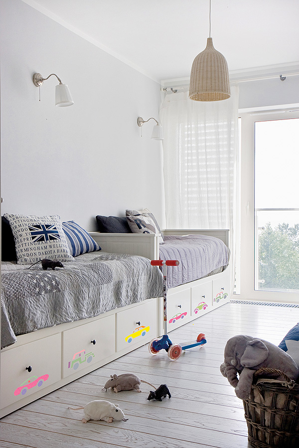 Wzór w dziecięcym pokoju. Dekoracja dla najmłodszych